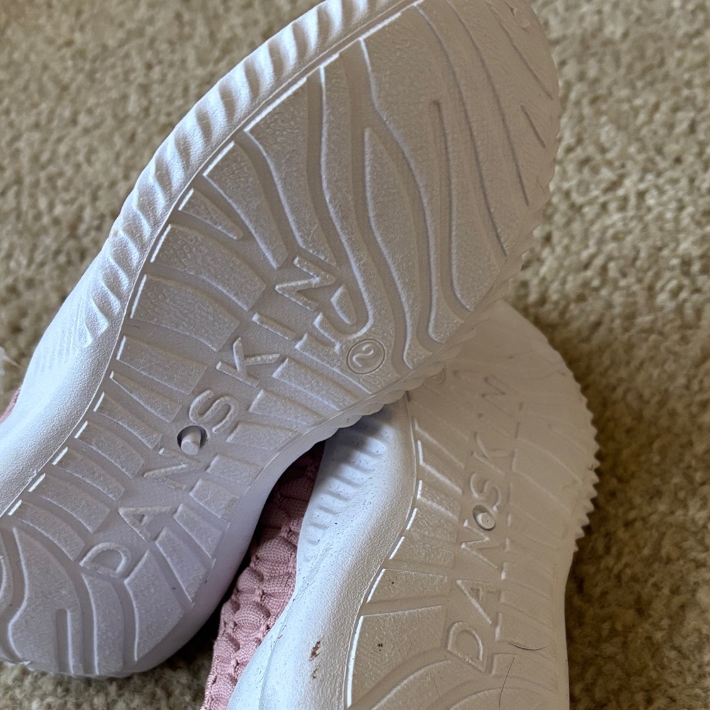 Danskin Kids Sneakers in Light Pink - Picture 3 of 5